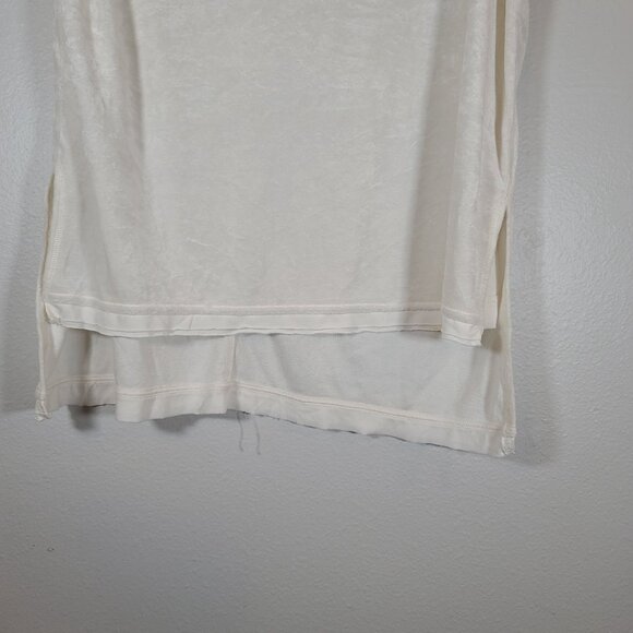 Free People Scoop Neck Slouchy Oversized Short Sleeve Velvet Doran Tee‎ Cream XS - Picture 2 of 7